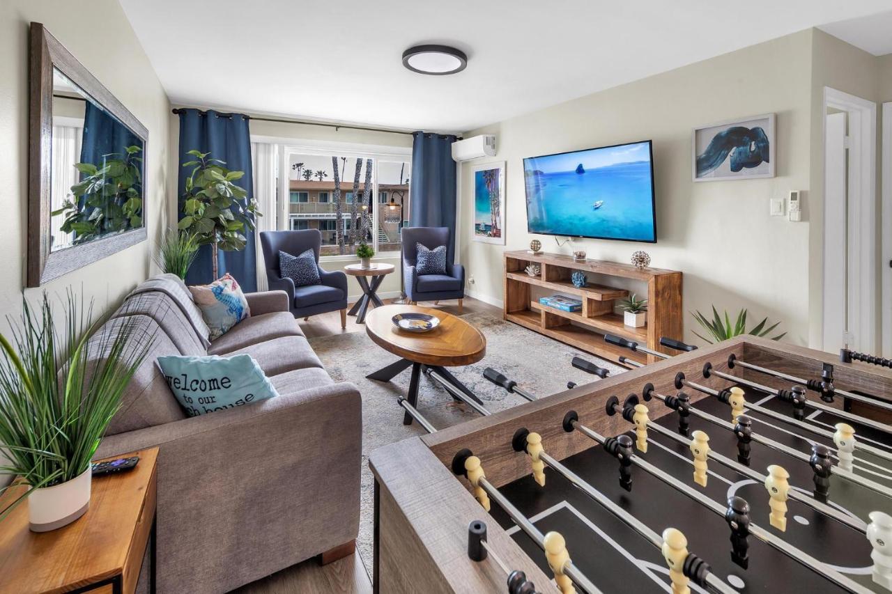 Tower 9 #4 Holiday home Oceanside